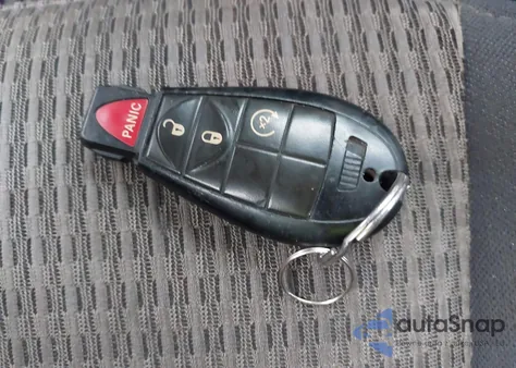 2010 Dodge Ram 1500 Slt/Sport/Trx из США, поврежденный, VIN 1D7RV1CT6AS211221